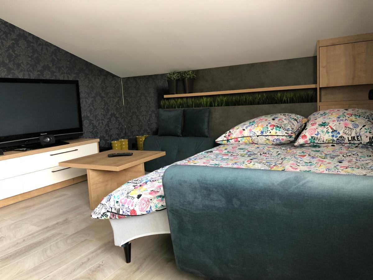Ula Homestay